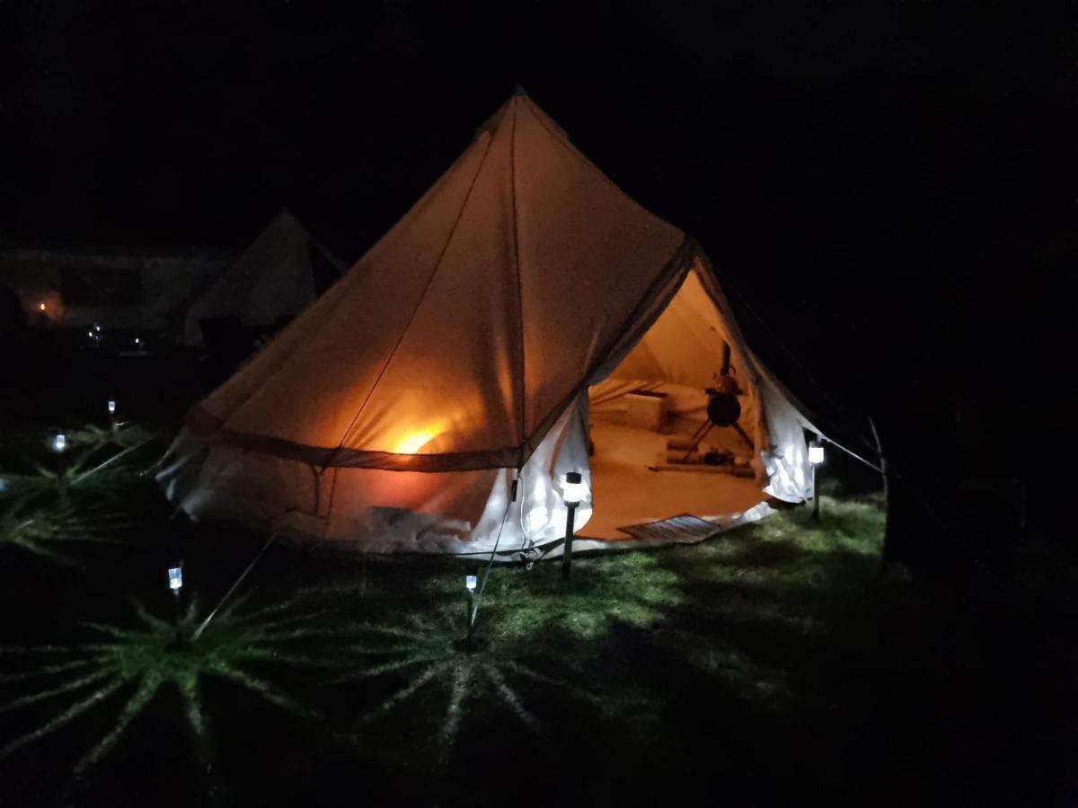 Walnut Tree Glamping Hotel Sturry Exterior foto