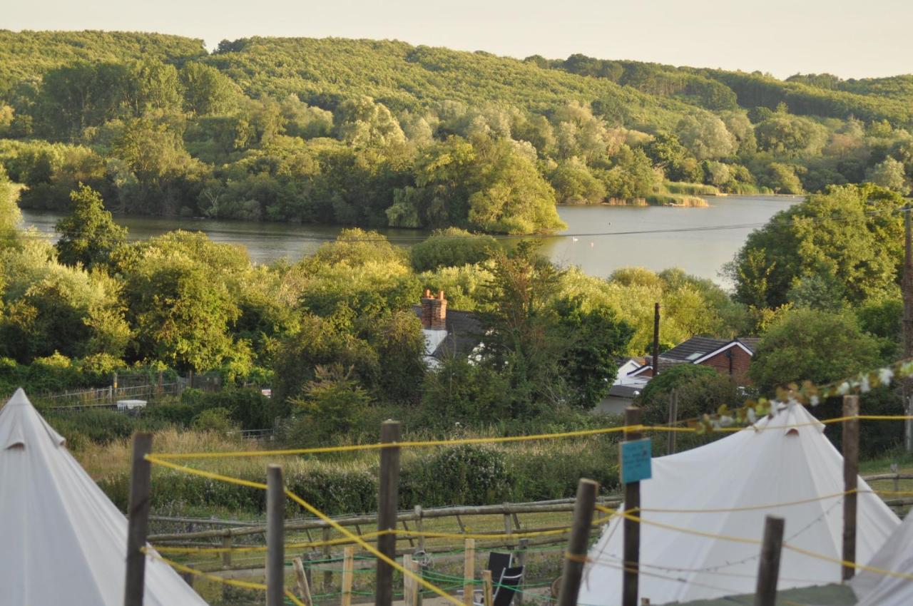 Walnut Tree Glamping Hotel Sturry Exterior foto